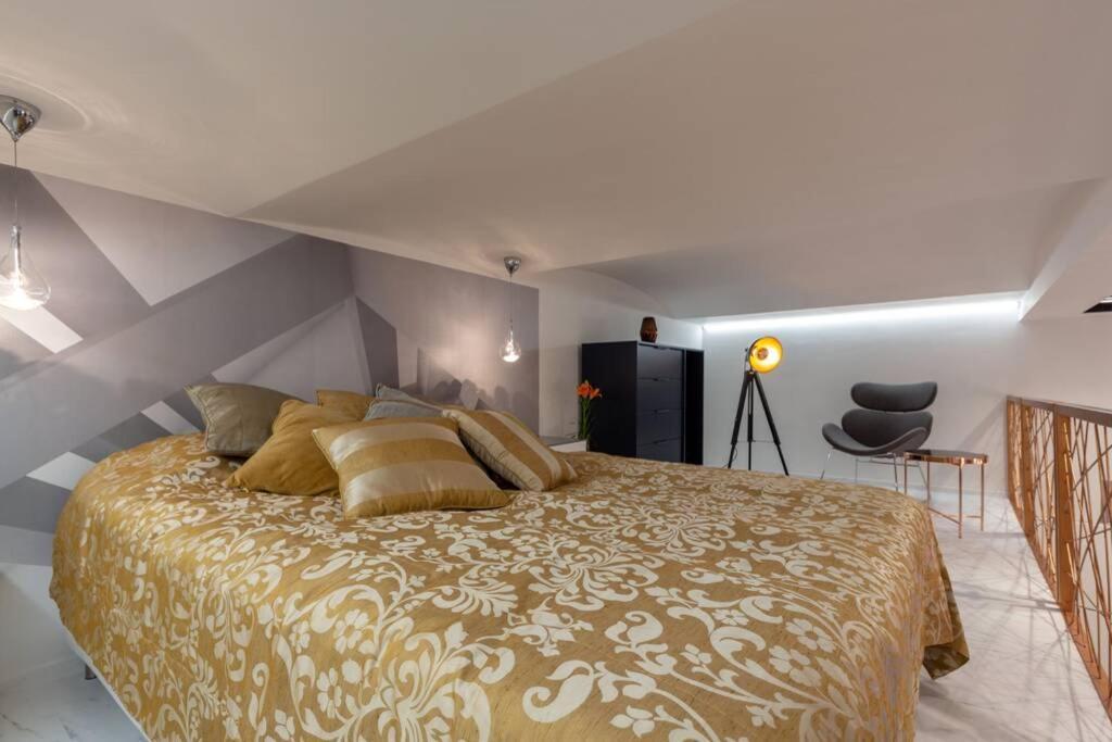 Premium Apartment By Hi5-King Street'S Luxury Suite Budapest Exteriör bild