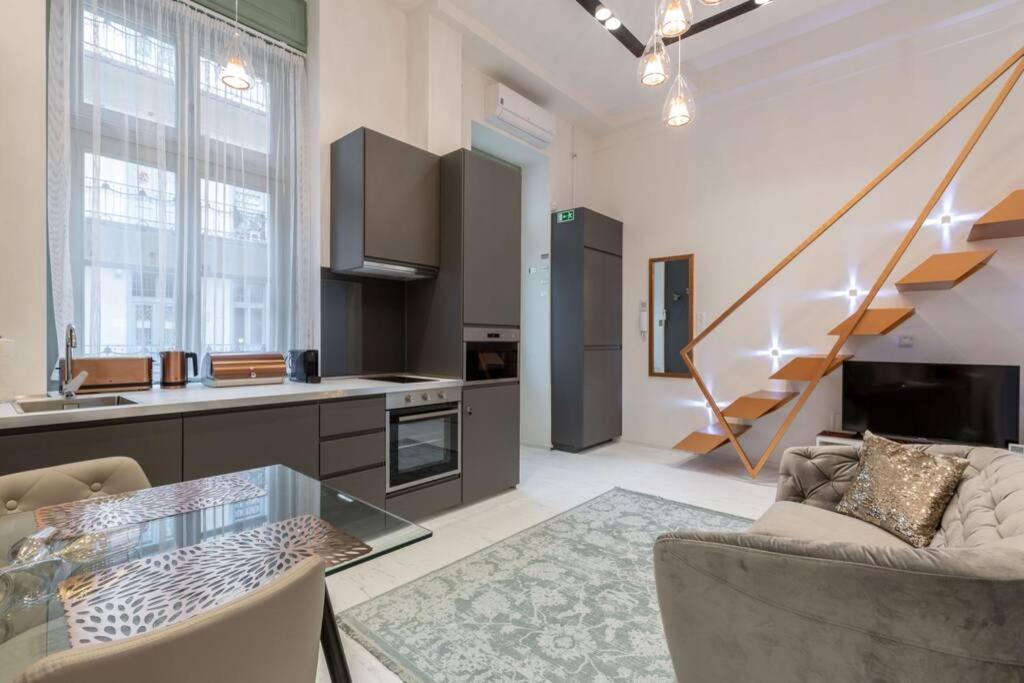 Premium Apartment By Hi5-King Street'S Luxury Suite Budapest Exteriör bild