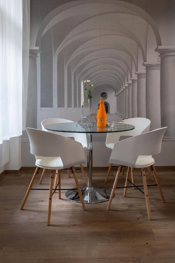 Premium Apartment By Hi5-King Street'S Luxury Suite Budapest Exteriör bild